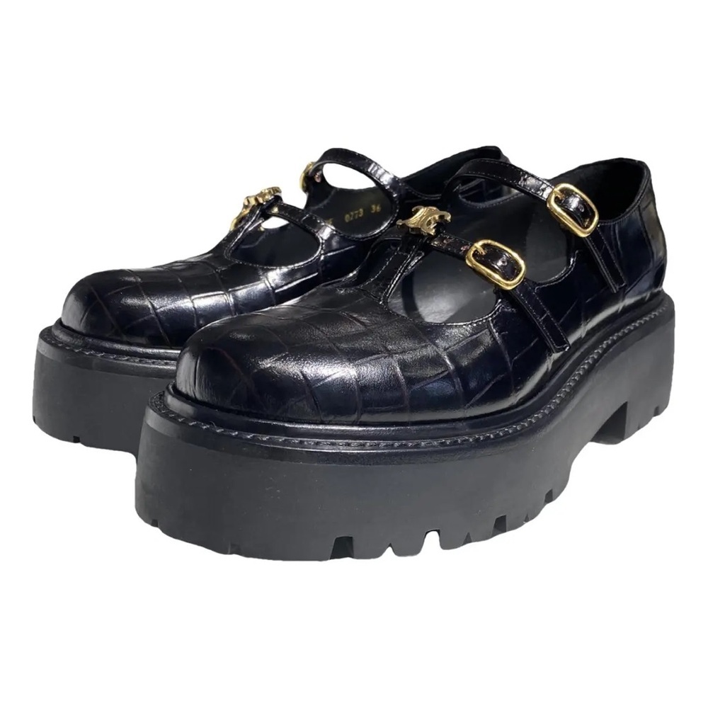 Celine Triomphe leather flats size 42 NWOB